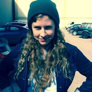 Meet your Posher, Dana